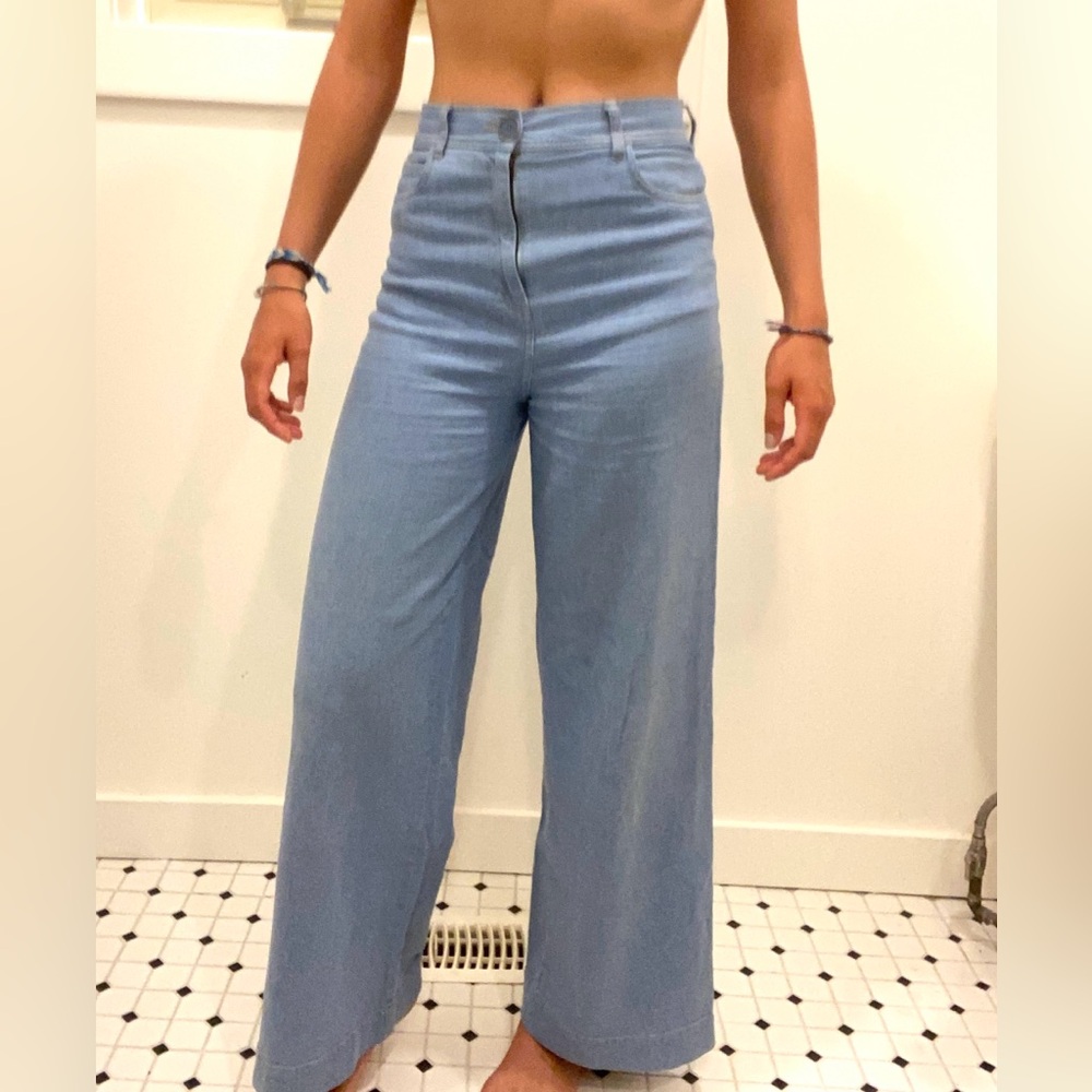 Stylish Light Blue Wide-Leg Jeans